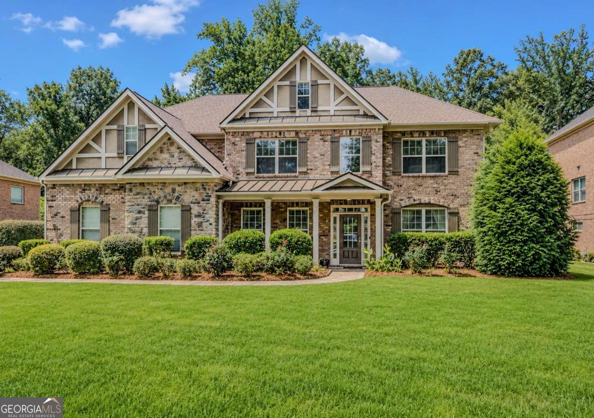 40 Village Green Court Lilburn - main photo