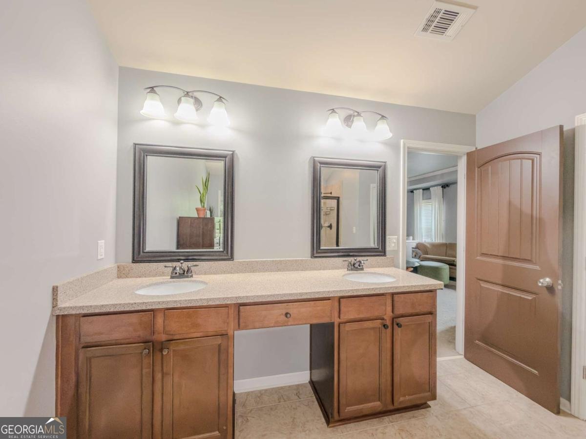 40 Village Green Court Lilburn - Photo 26