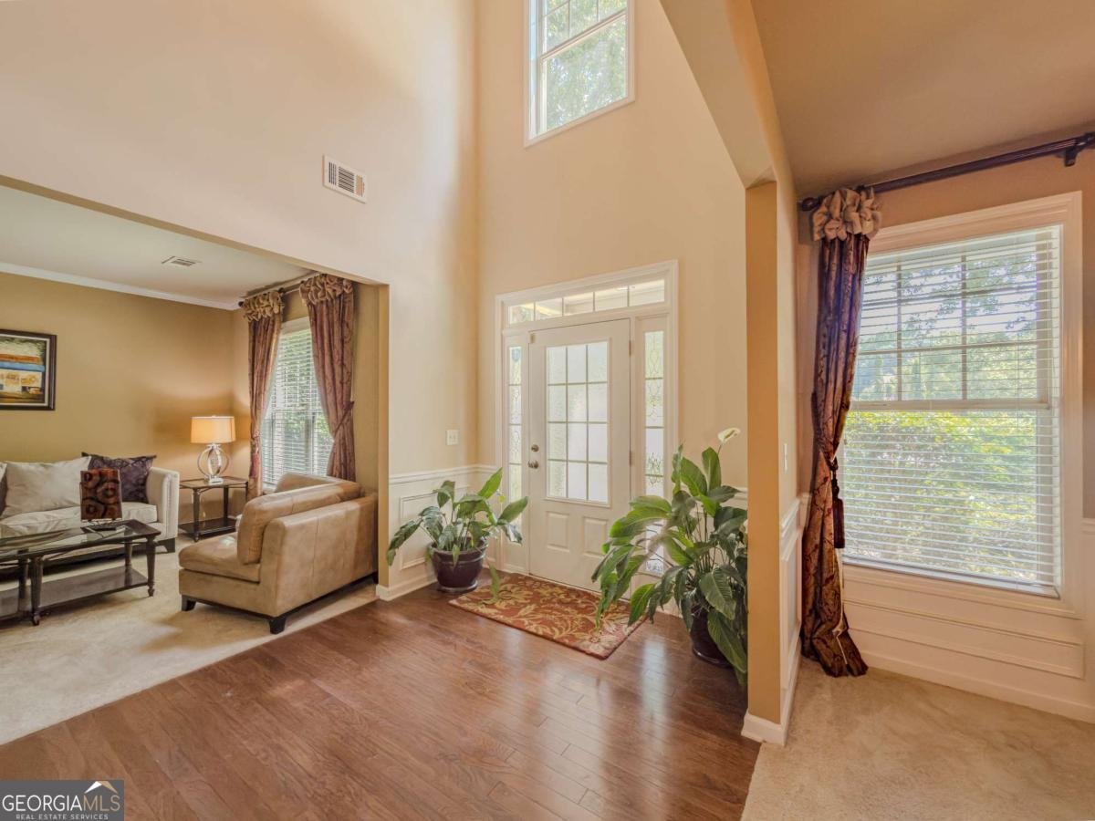 40 Village Green Court Lilburn - Photo 6