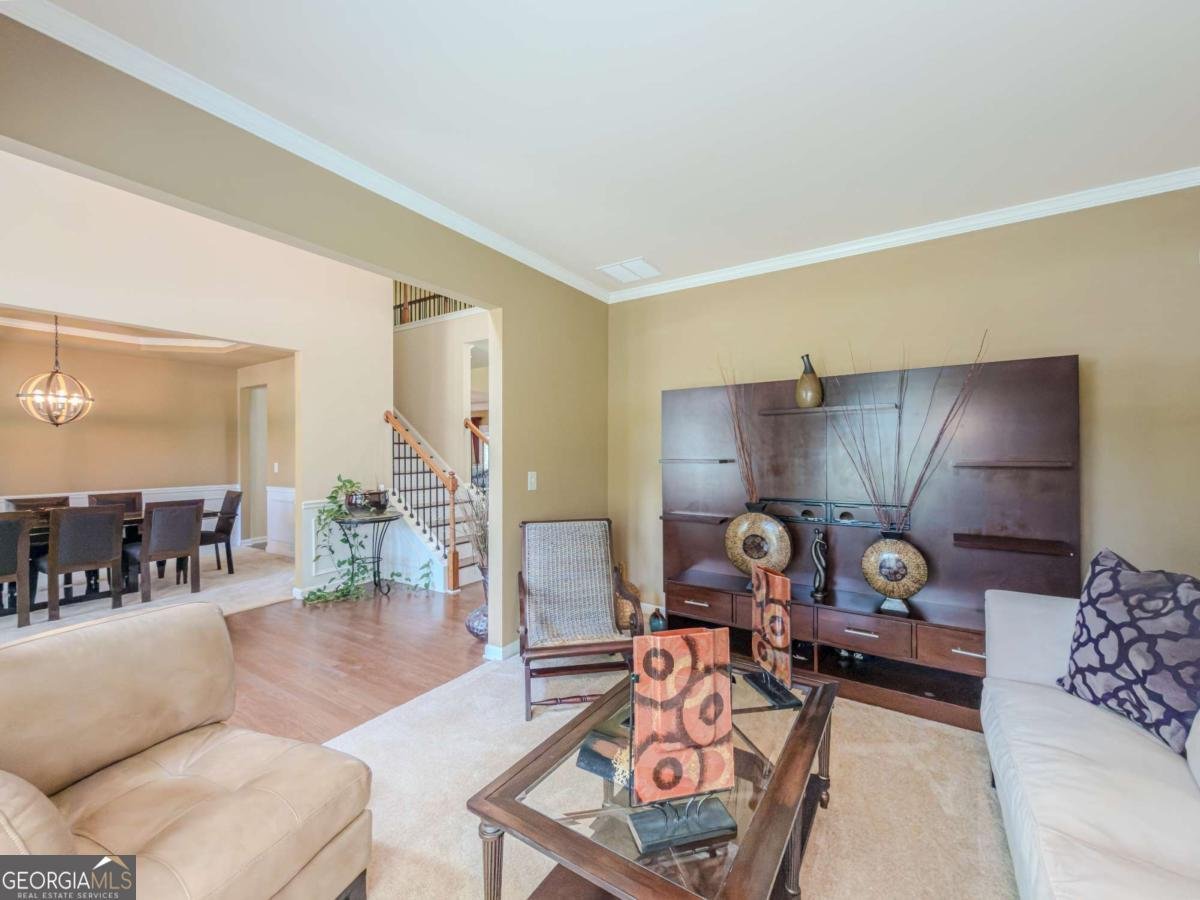 40 Village Green Court Lilburn - Photo 9