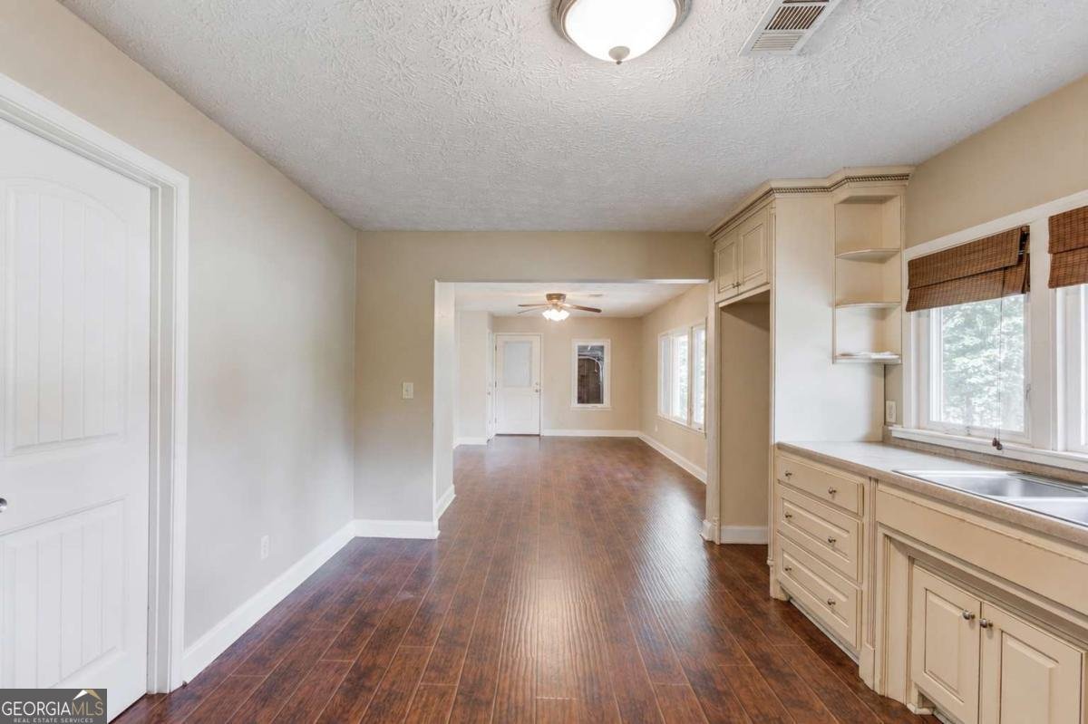 5328 Pine Forest Road Gainesville - Photo 13