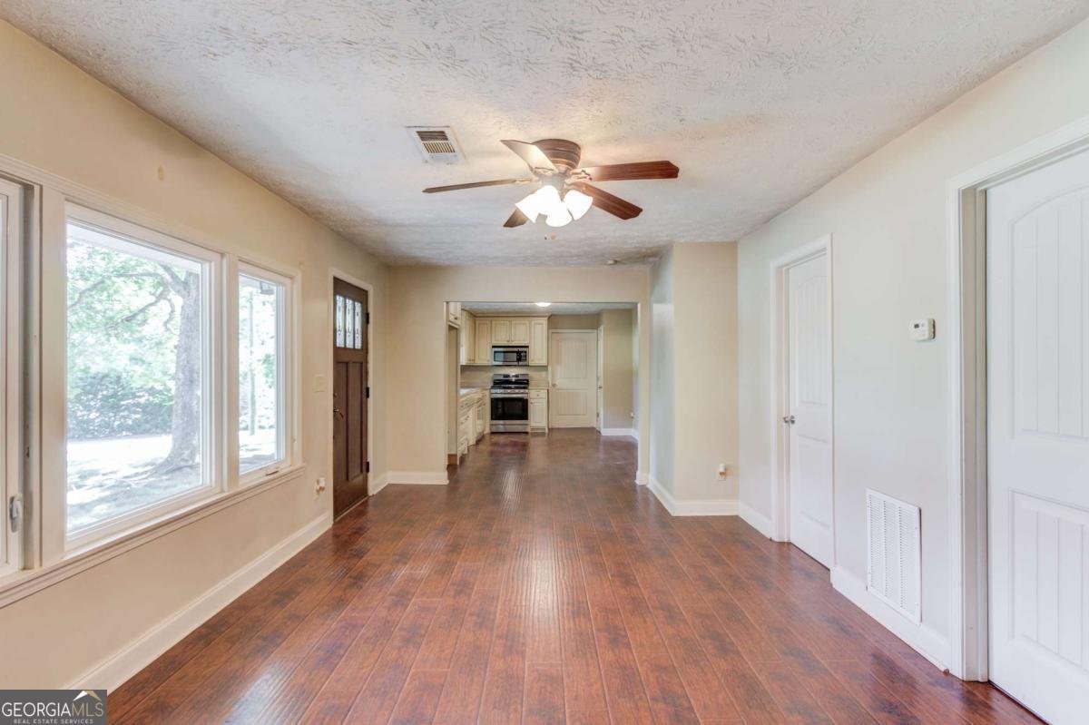 5328 Pine Forest Road Gainesville - Photo 9