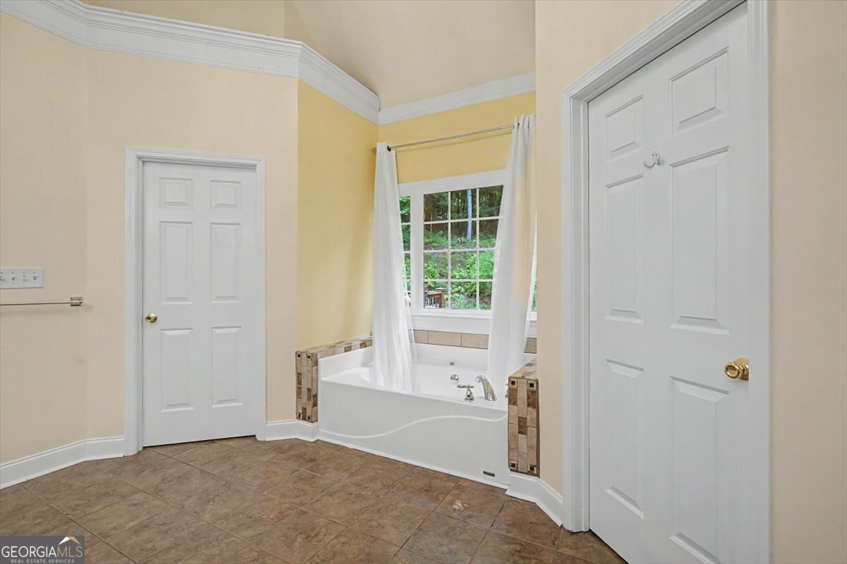 1031 Riverside Road Buford - Photo 19