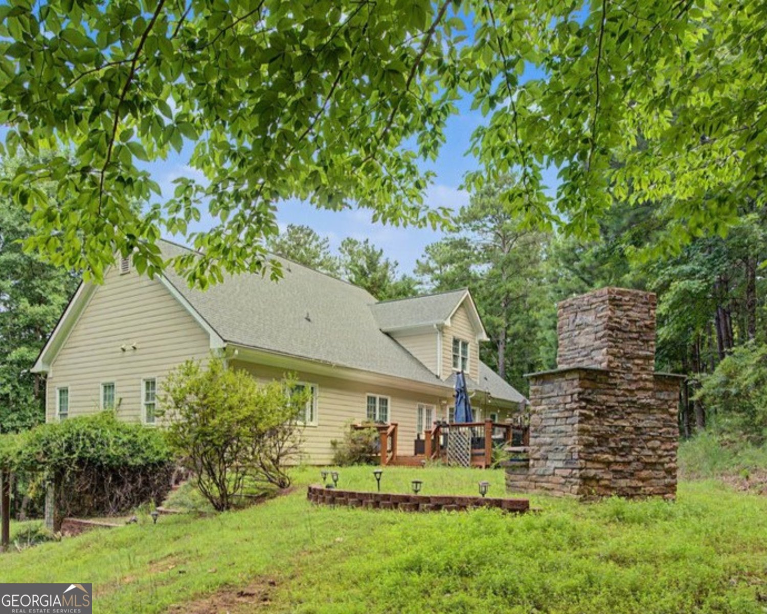 1031 Riverside Road Buford - Photo 37