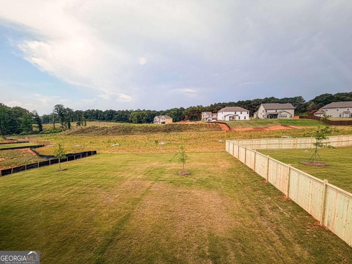 628 Sidney Street Stockbridge - Photo 12
