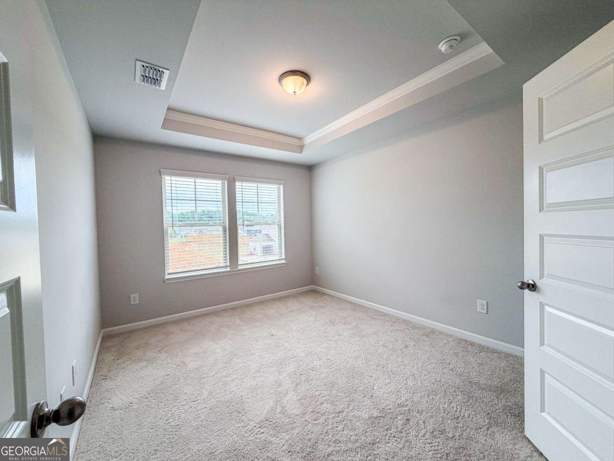 628 Sidney Street Stockbridge - Photo 18