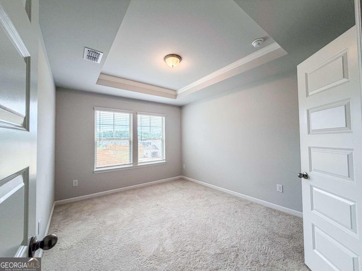 628 Sidney Street Stockbridge - Photo 19
