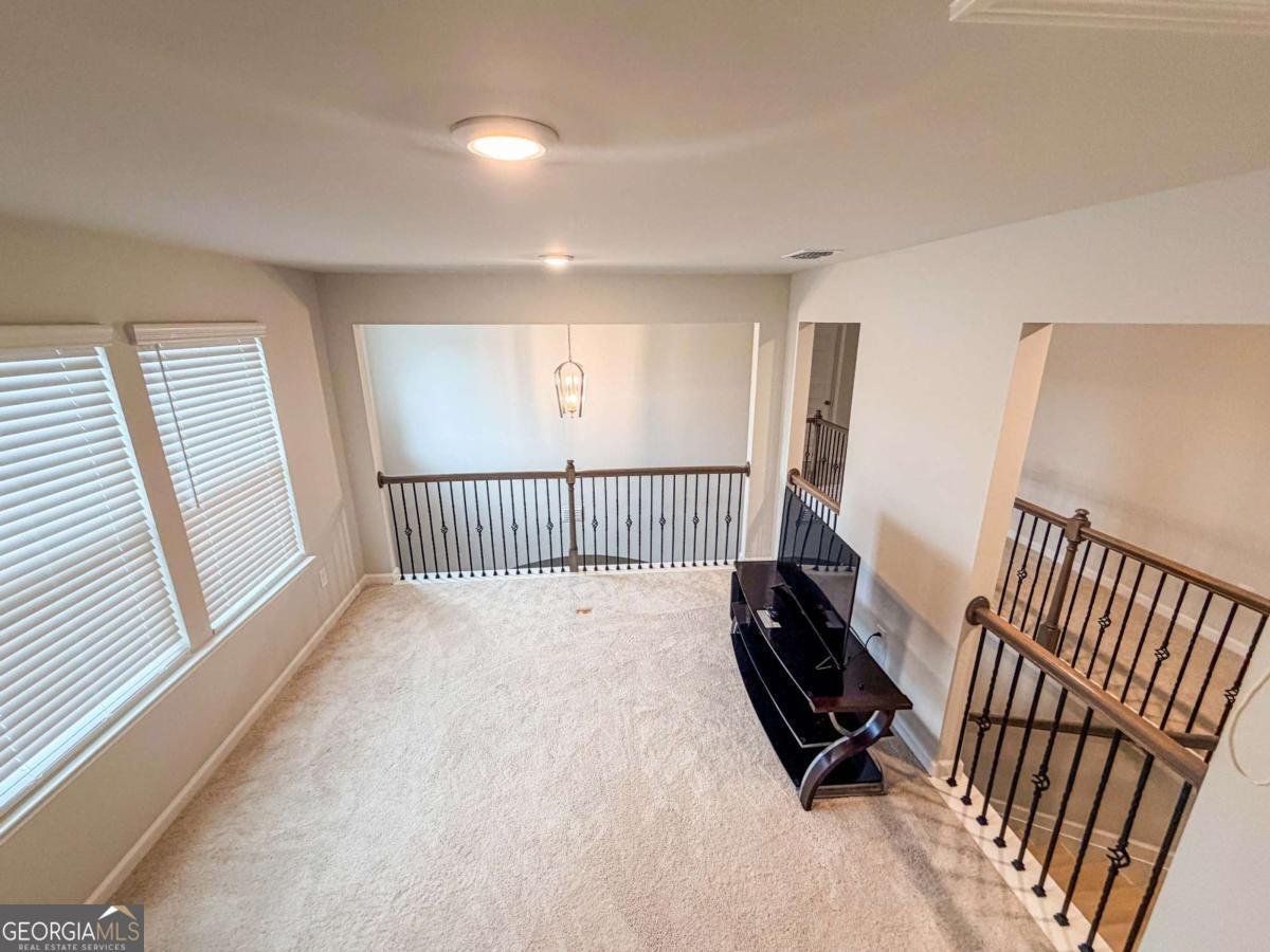 628 Sidney Street Stockbridge - Photo 32