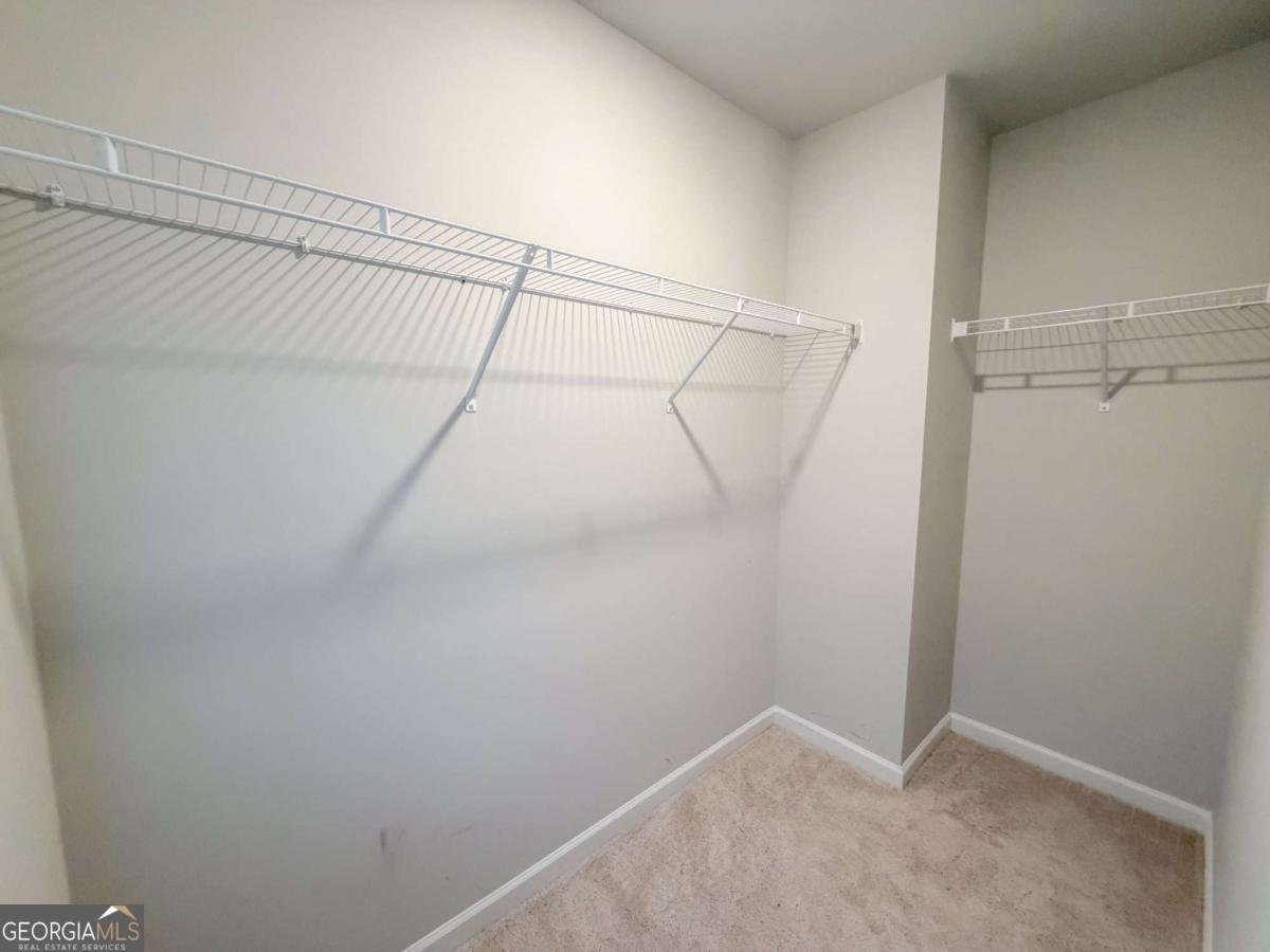 628 Sidney Street Stockbridge - Photo 40