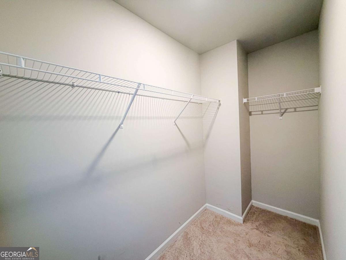 628 Sidney Street Stockbridge - Photo 41