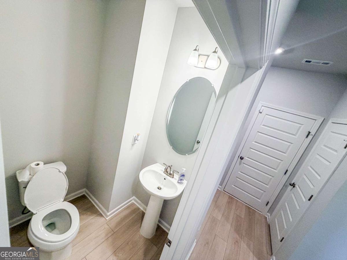 628 Sidney Street Stockbridge - Photo 47