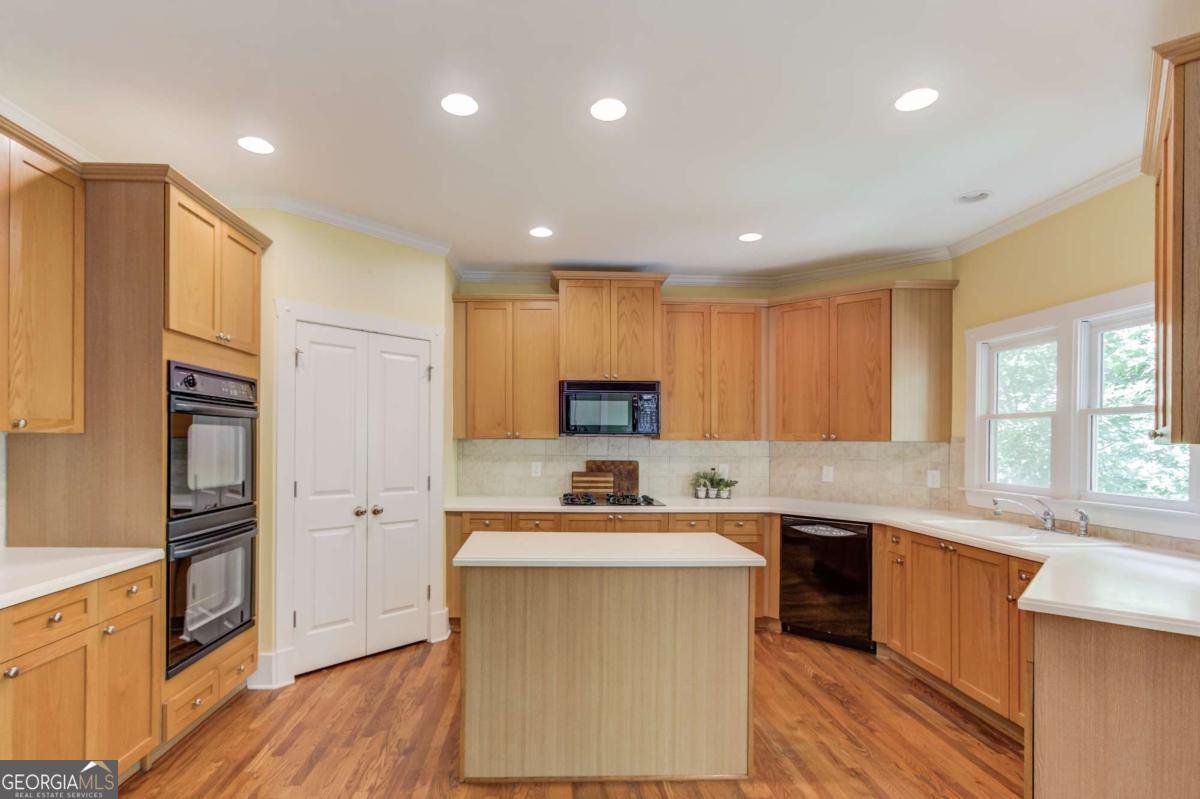 5989 Grand Loop Road Sugar Hill - Photo 15