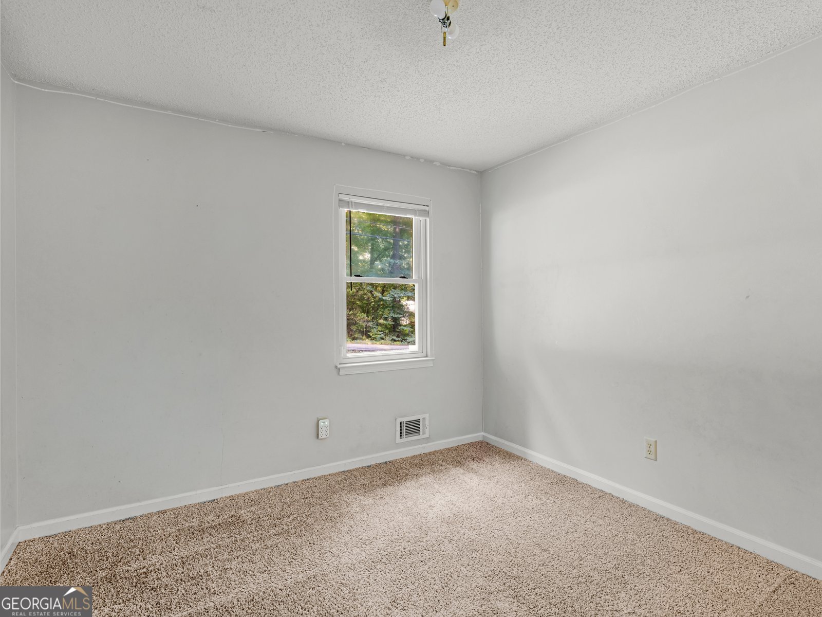 528 Knollwood Drive Stockbridge - Photo 19
