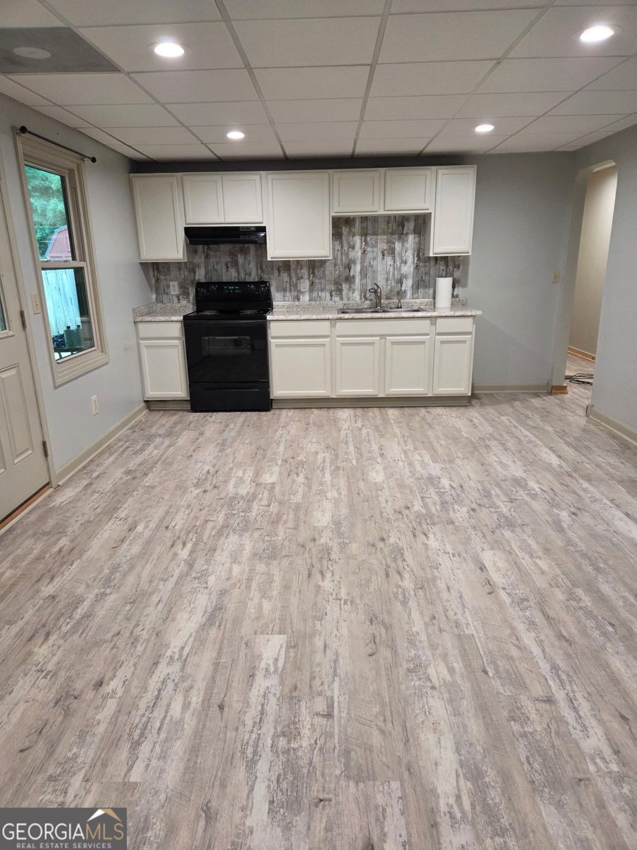 145 London Lane Sharpsburg - Photo 12