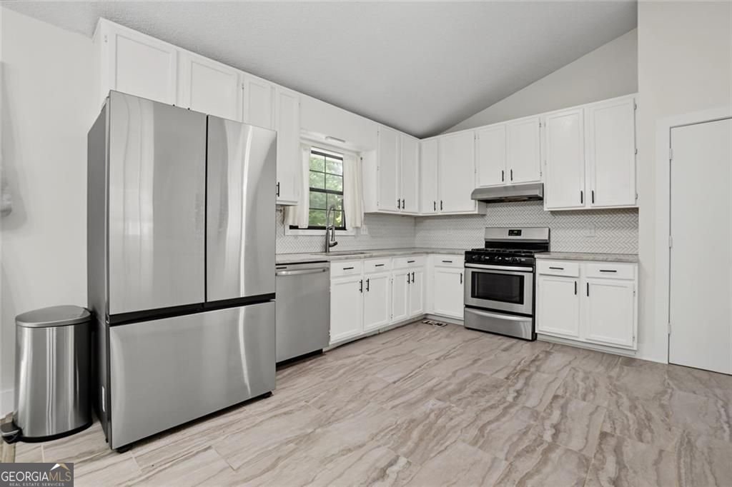 2641 Foxglove Drive Marietta - Photo 12