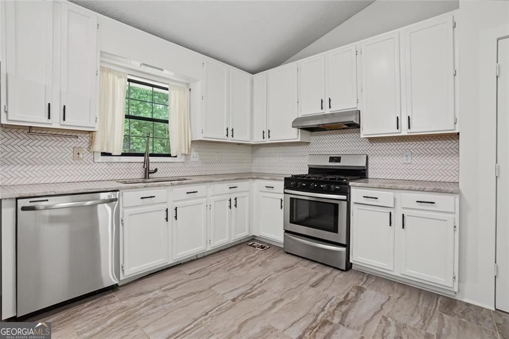 2641 Foxglove Drive Marietta - Photo 14