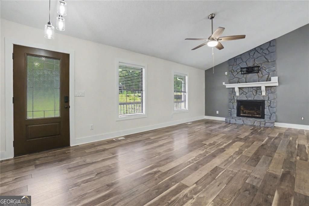 2641 Foxglove Drive Marietta - Photo 6