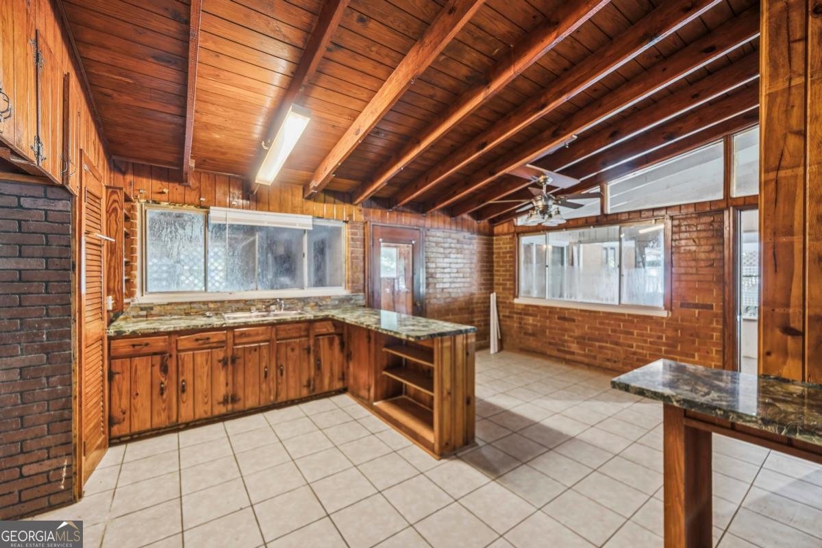 251 Pine Avenue Milledgeville - Photo 11