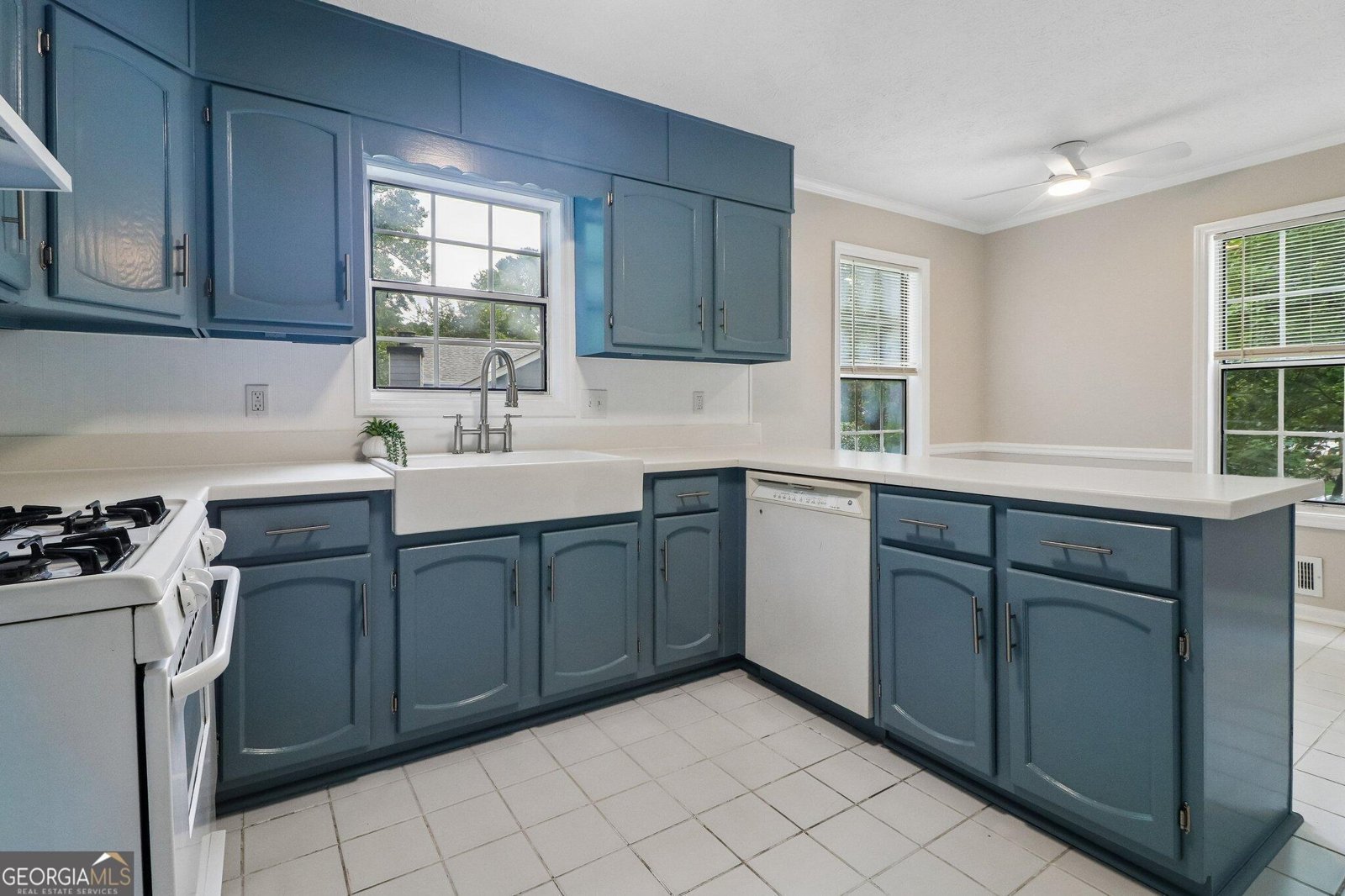 385 Tyson Circle Roswell - Photo 13