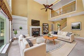 421 Clubview Drive Woodstock - Photo 12