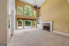 421 Clubview Drive Woodstock - Photo 14
