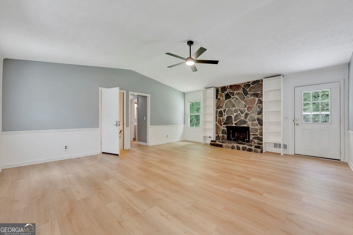 212 Foothill Drive Woodstock - Photo 8