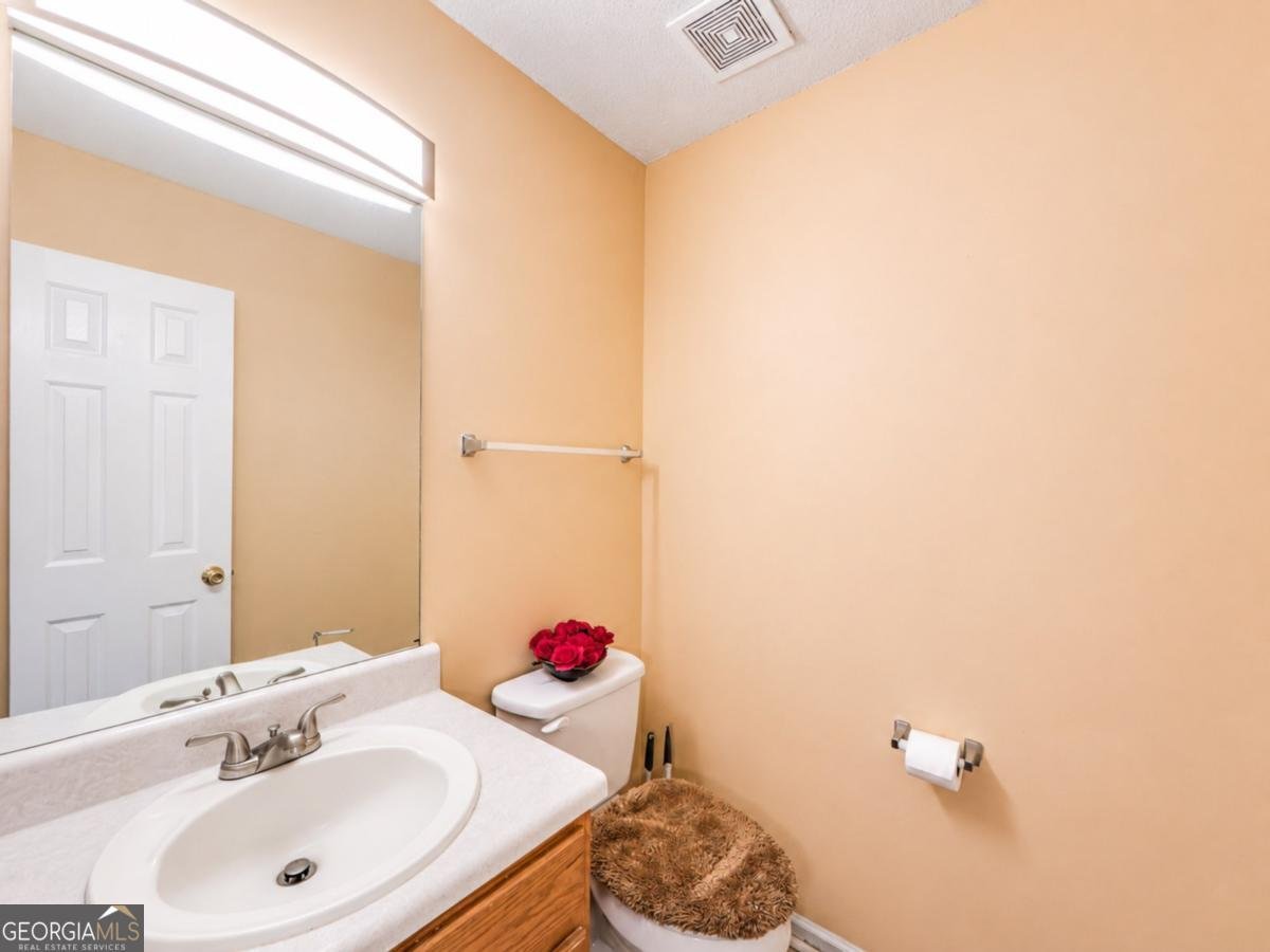 6049 Hitt Lake Trail Stone Mountain - Photo 13