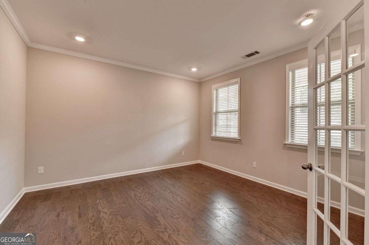 955 Laura Jean Court Buford - Photo 12