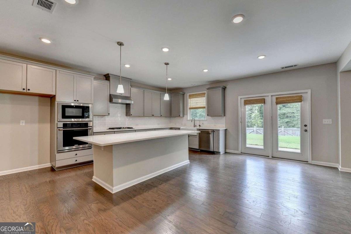 955 Laura Jean Court Buford - Photo 27