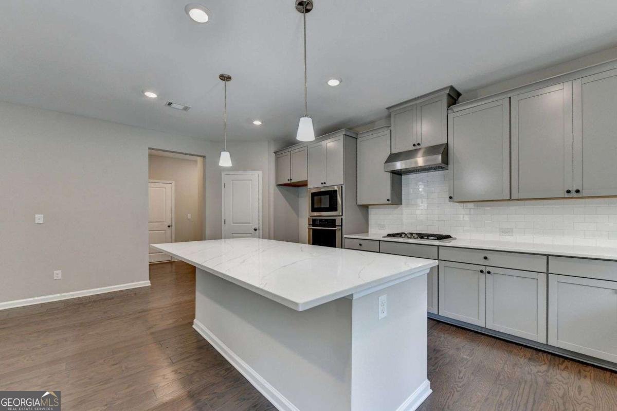 955 Laura Jean Court Buford - Photo 33