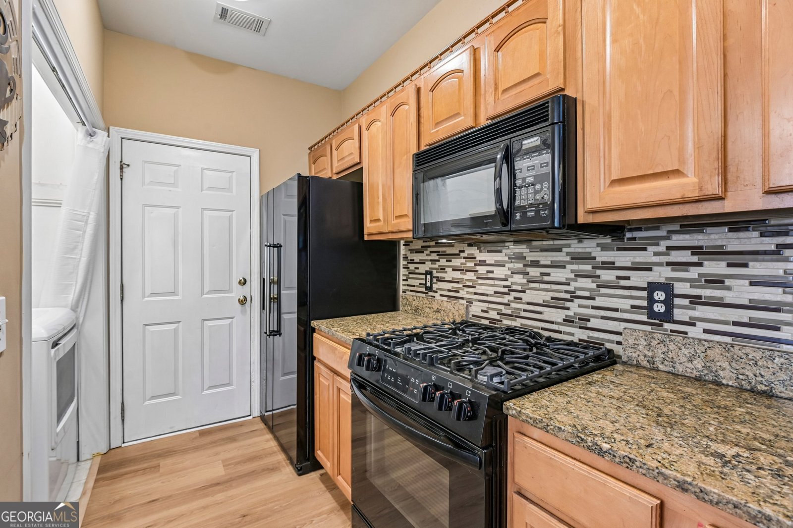 850 Abbotts Mill Court Johns Creek - Photo 18