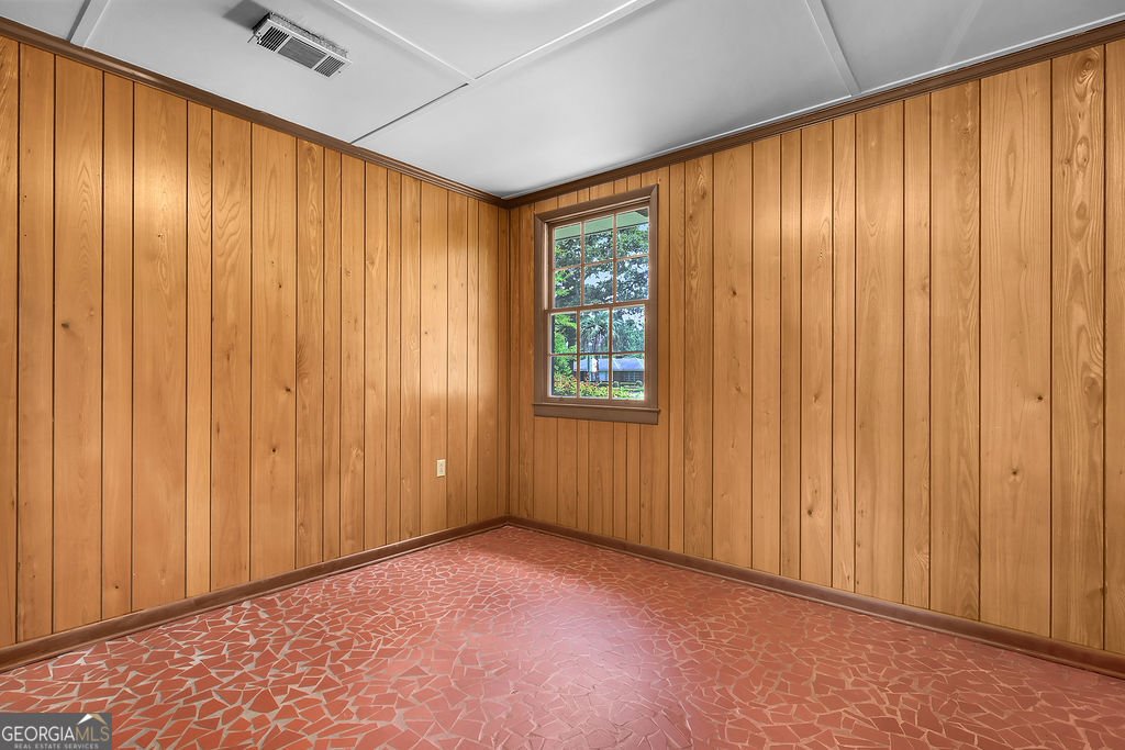 85 Lee Avenue Garden City - Photo 13