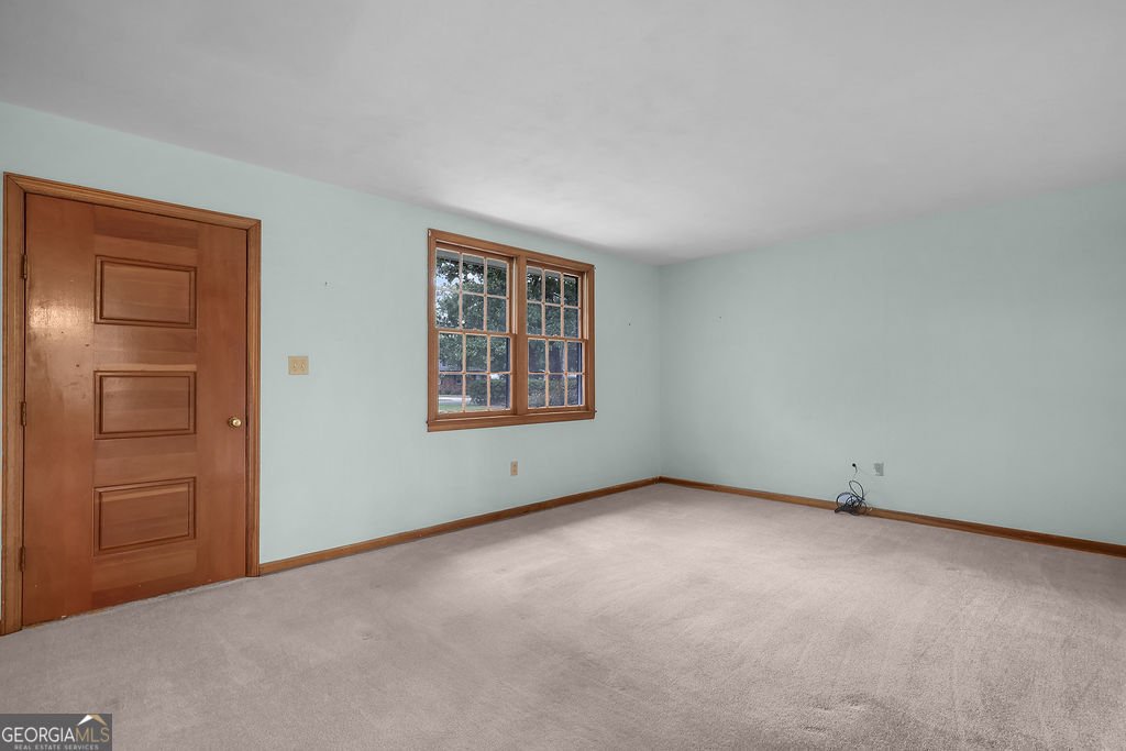 85 Lee Avenue Garden City - Photo 14