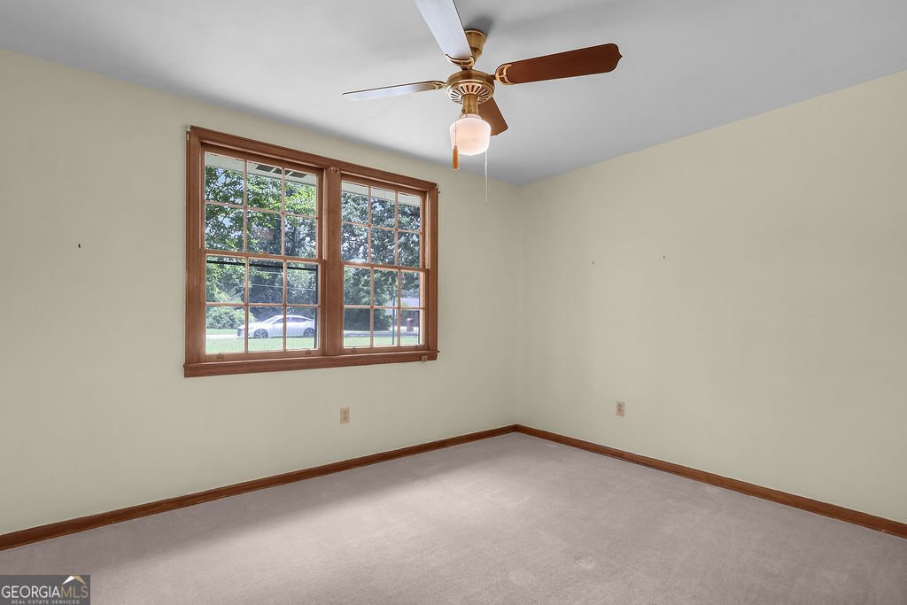 85 Lee Avenue Garden City - Photo 18