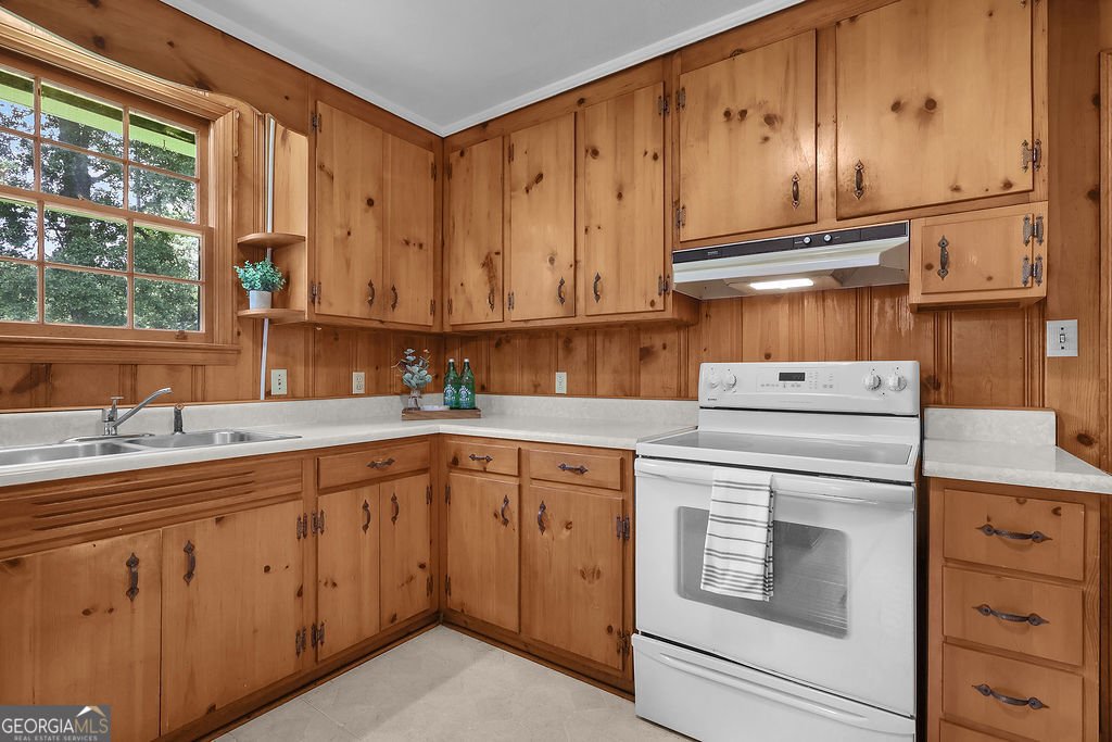 85 Lee Avenue Garden City - Photo 9