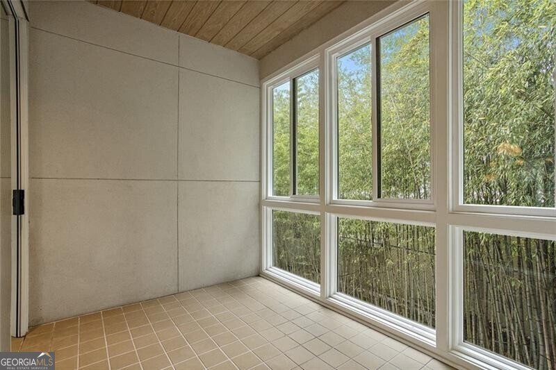 1590 Tallulah Street Atlanta - Photo 13