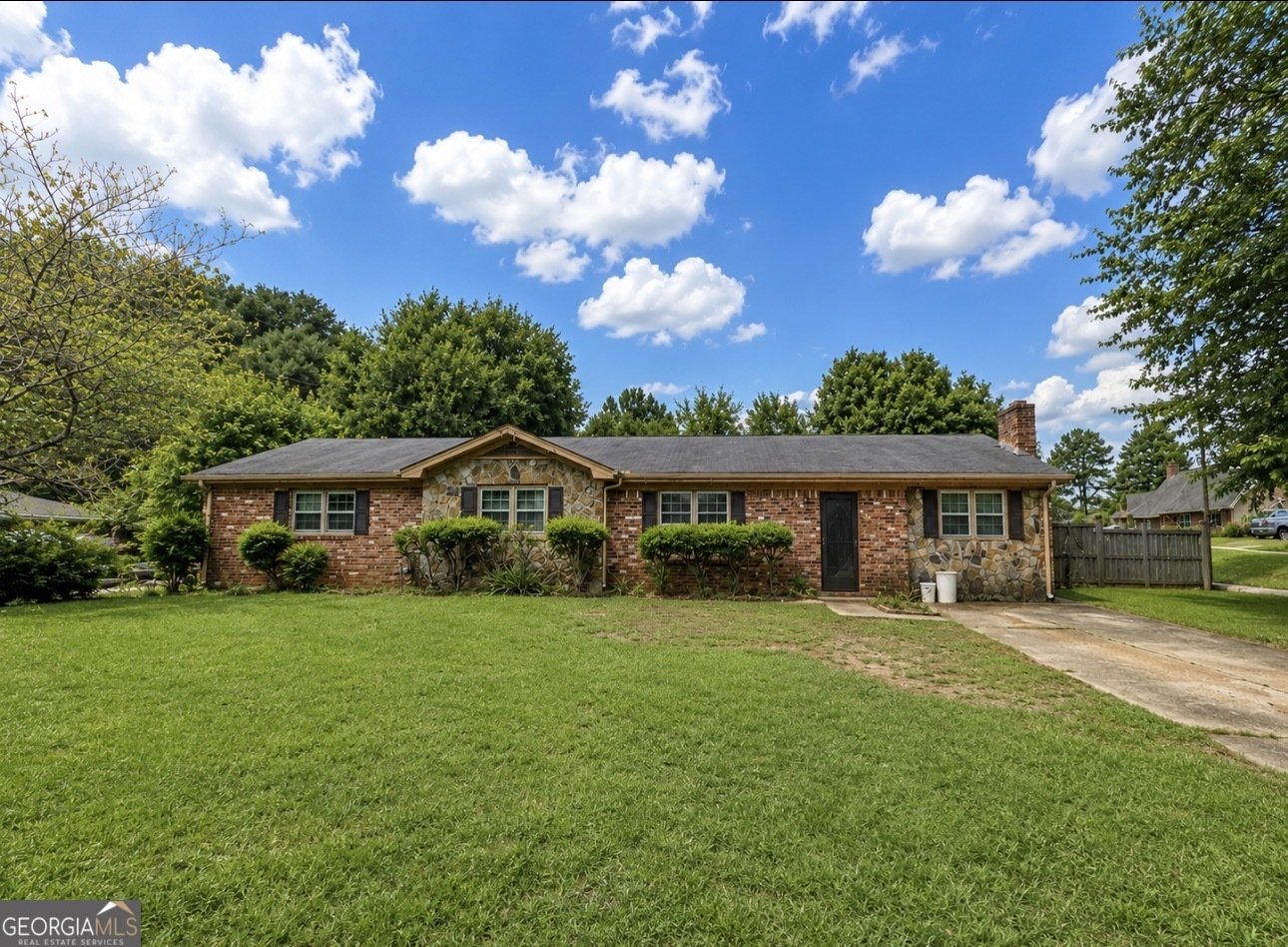 963 Rambling Rose Court Conyers - main photo
