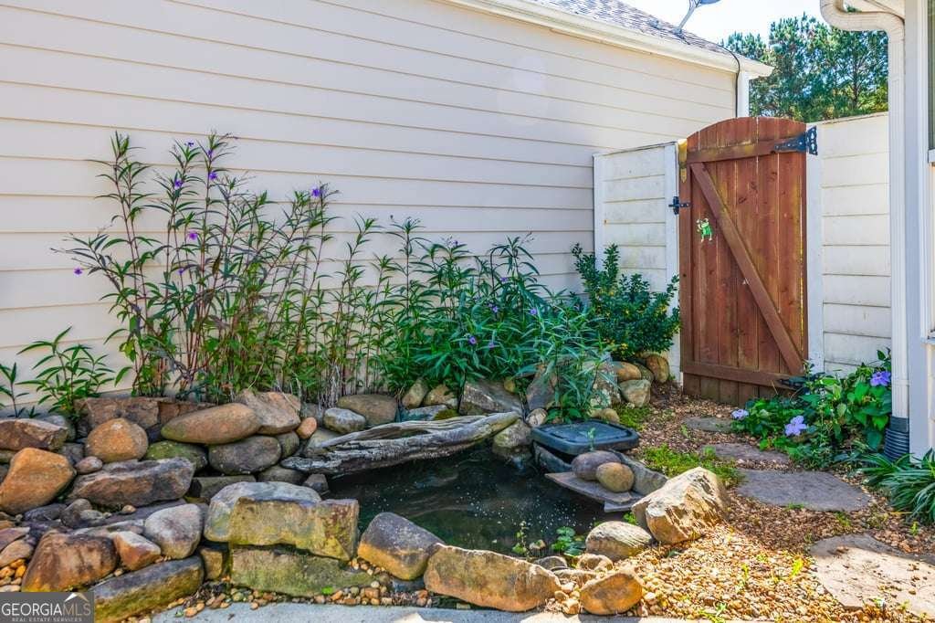 150 Jaime Drive Canton - Photo 6