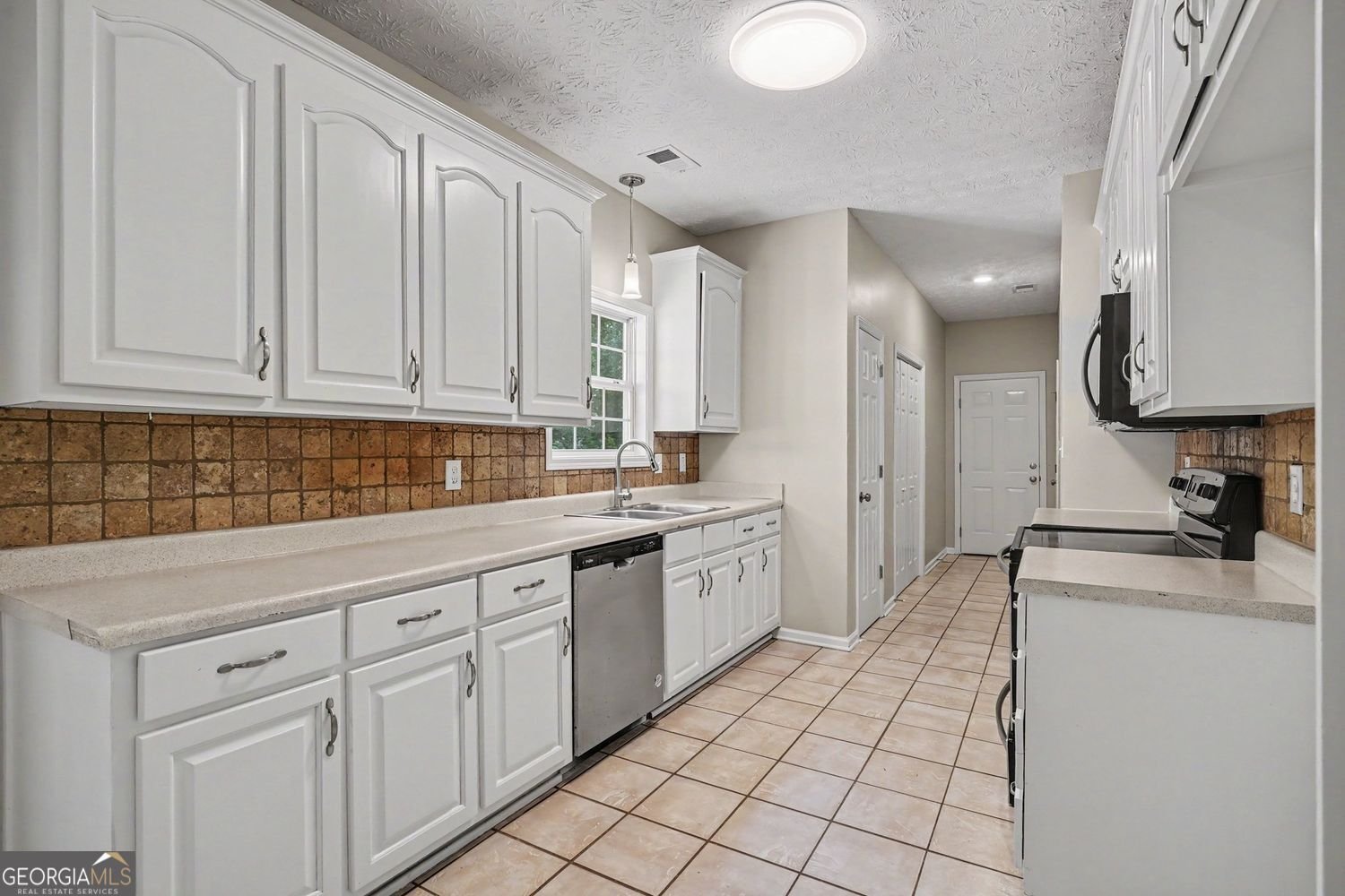 1279 Coan Drive Locust Grove - Photo 6