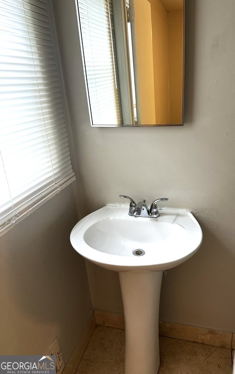 899 Glochester Place Norcross - Photo 10