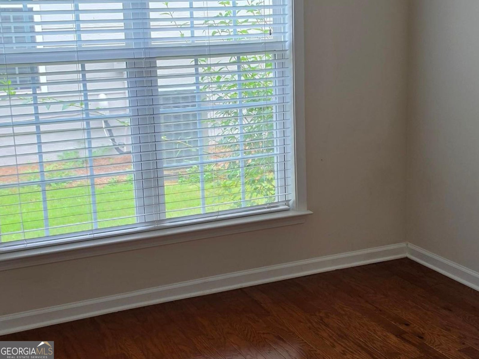 151 Begonia Court Griffin - Photo 22