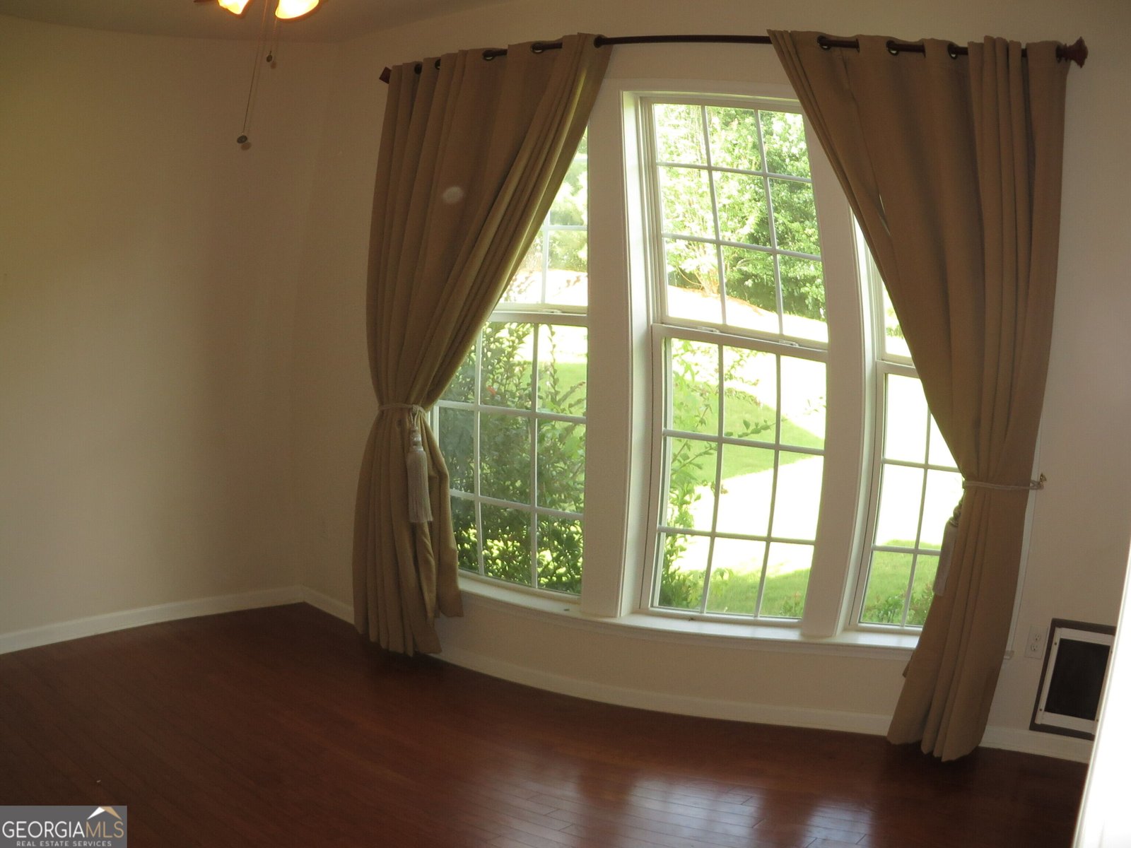 151 Begonia Court Griffin - Photo 37