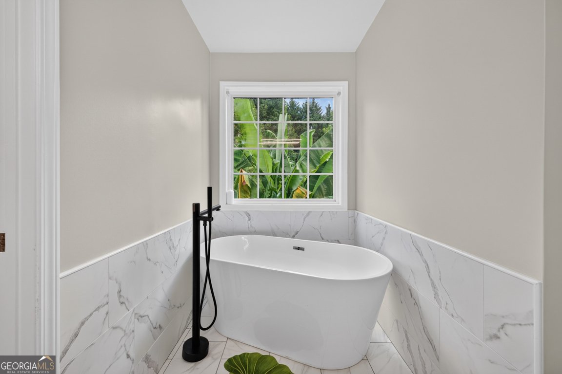 473 Rebekah Drive Bethlehem - Photo 23