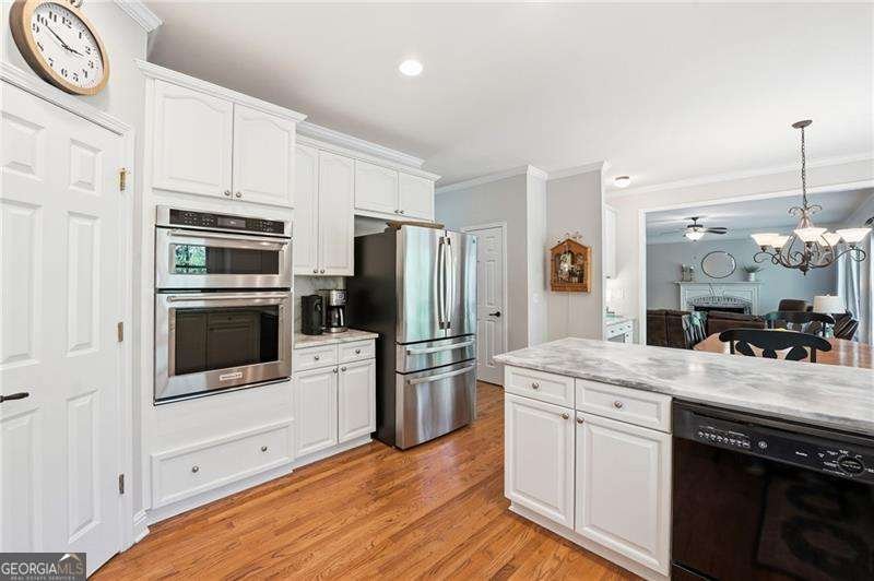 404 Laurel Park Woodstock - Photo 40