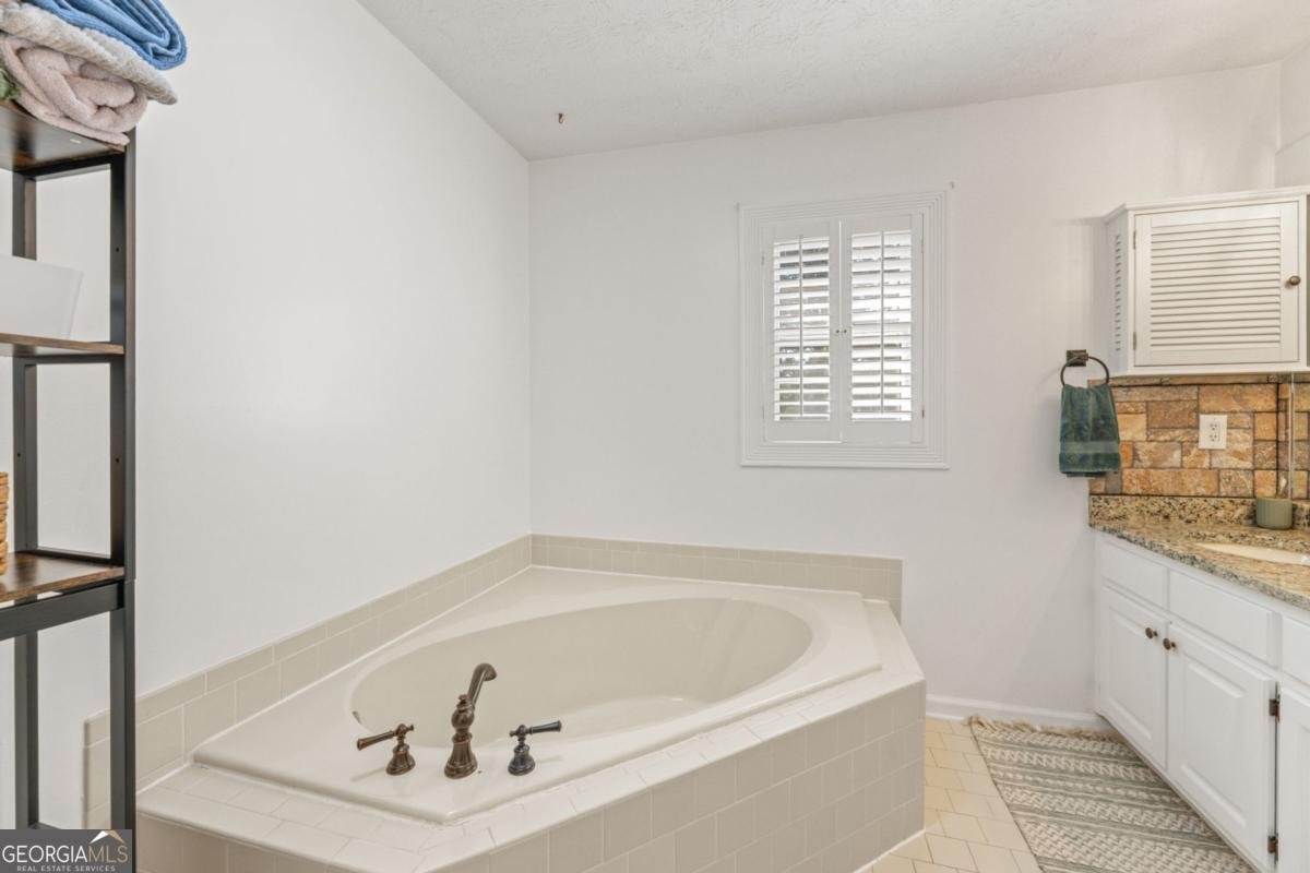 3906 Laurens Lane Snellville - Photo 19