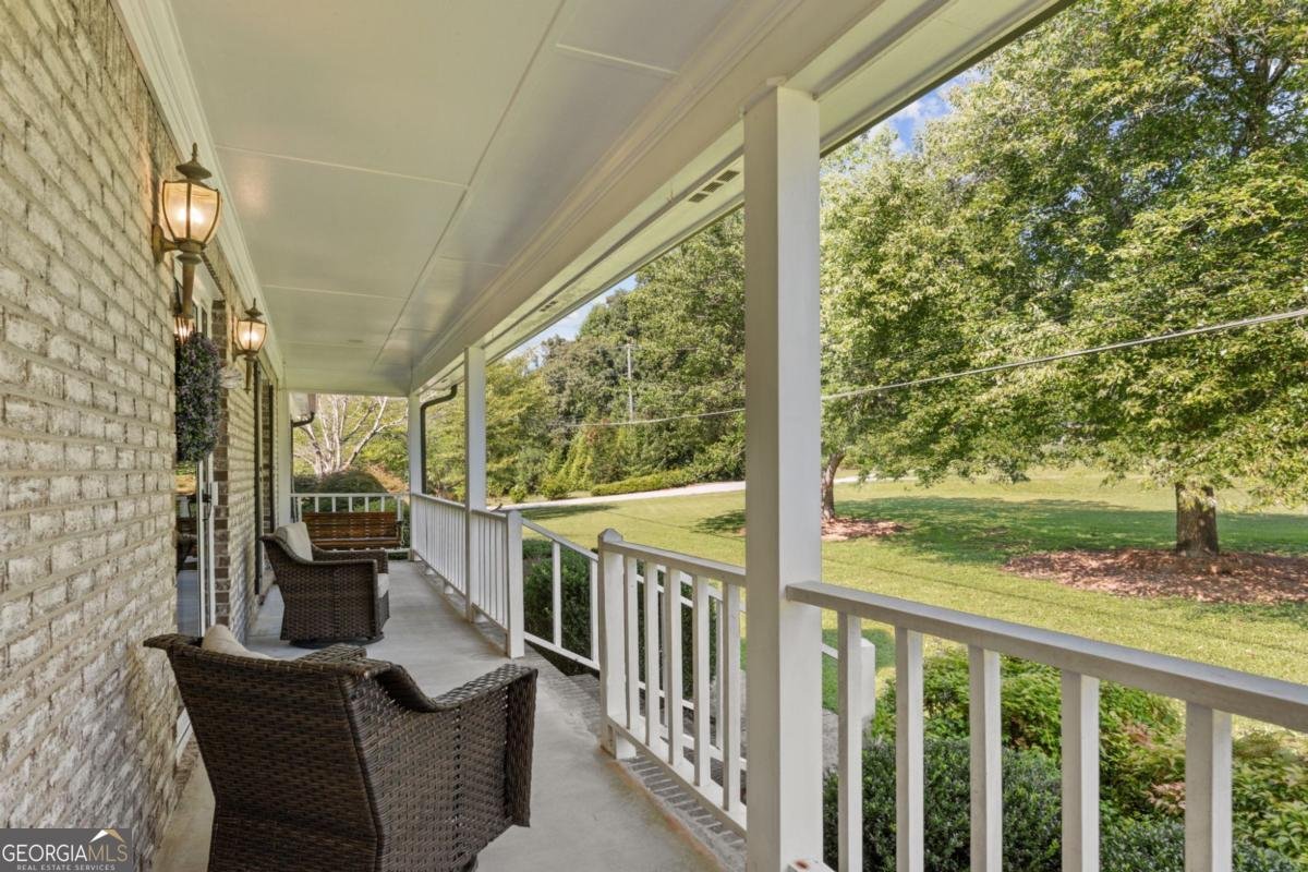 3906 Laurens Lane Snellville - Photo 6