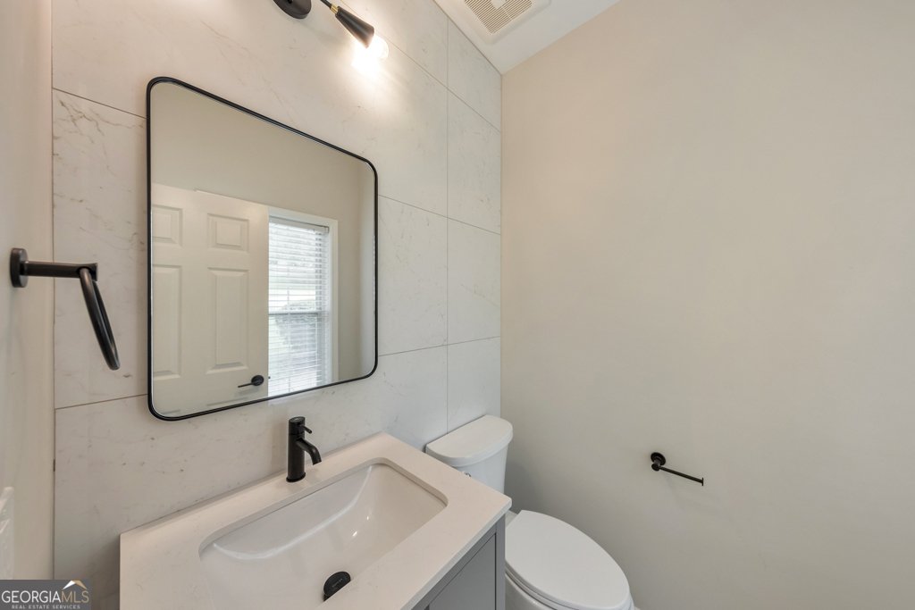 2038 Spicers Lane Woodstock - Photo 24
