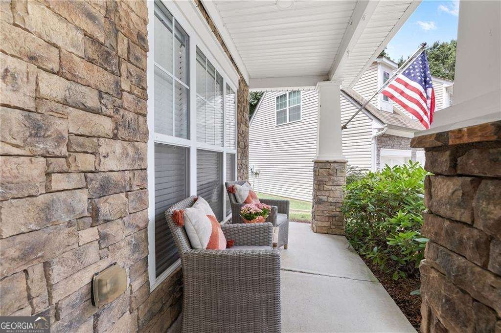 943 Island Cove Way Buford - Photo 10