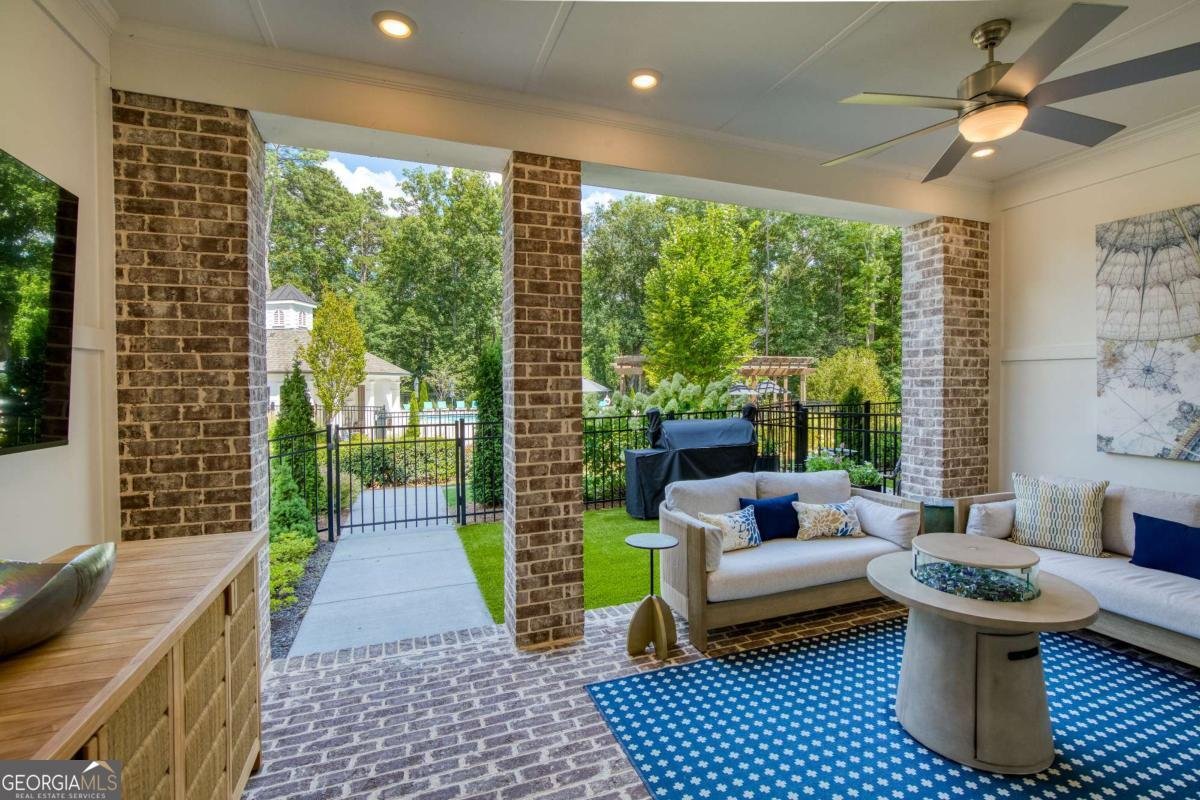 544 Clover Lane Alpharetta - Photo 7