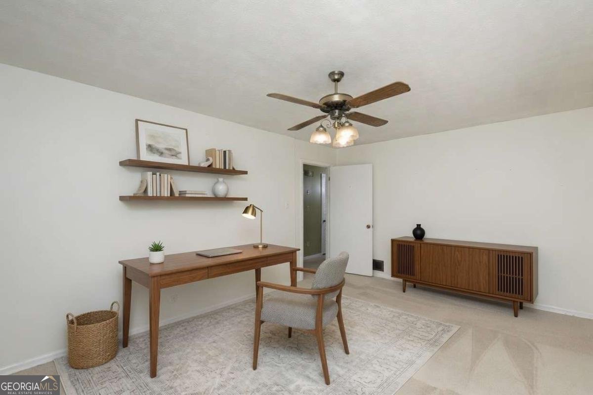 2133 Sandy Plains Road Marietta - Photo 17